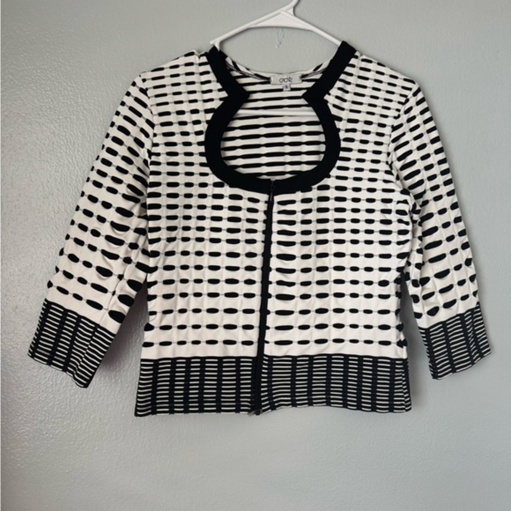 Cache Black and White Patterned Top Small